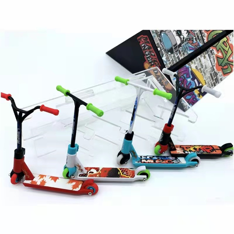 Kids Toys Scooter - Novelty Funny Interactive Mini Finger Scooter