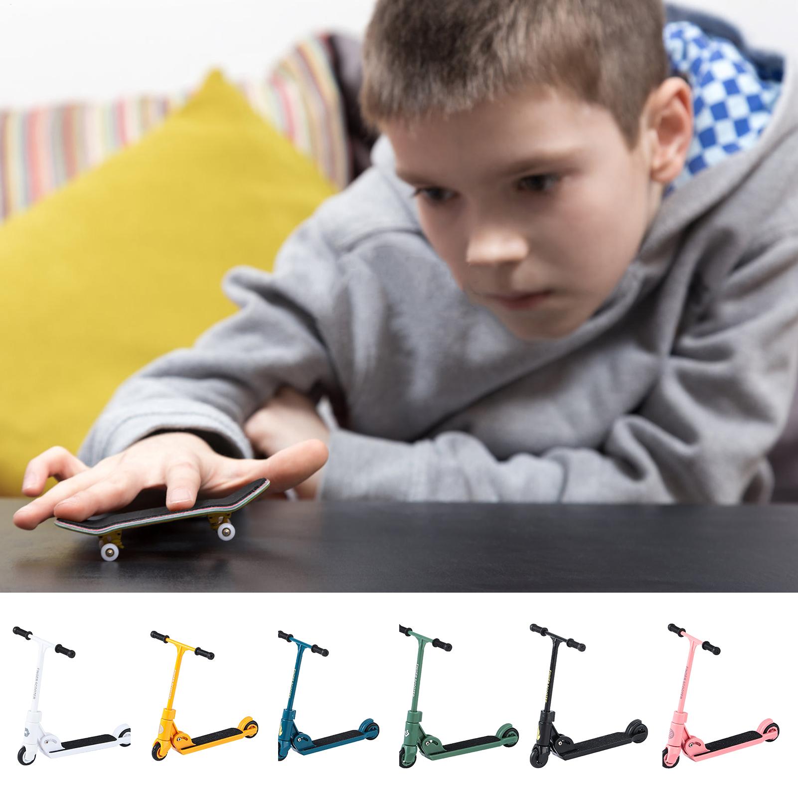 mini Foldable T-type Kids Kick - Kids Toys Scooter 评论和价格