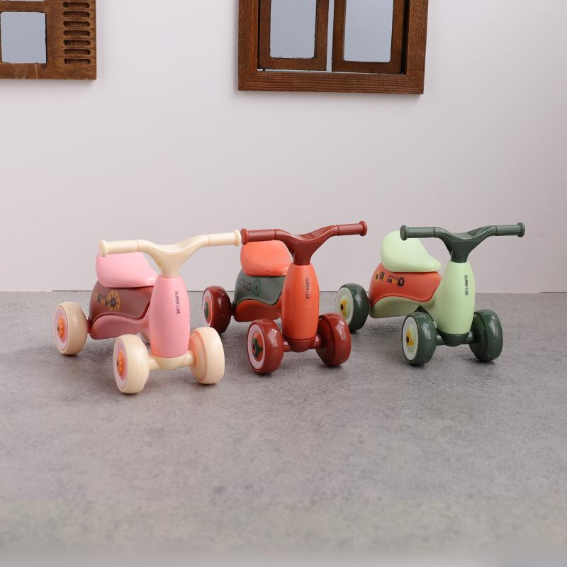 NEW Simulation Mini Cute Kids  - Kids Toys Scooter 评论和价格
