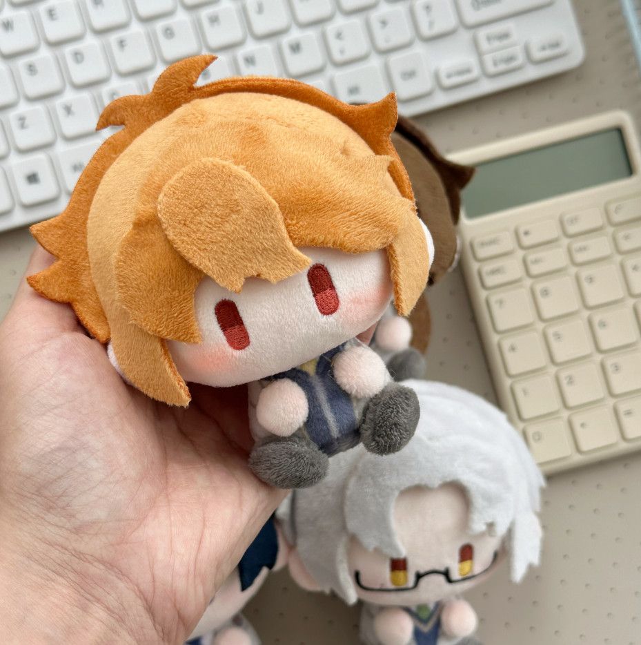New Tears of Themis Luke Pearc - Soft Plush Doll 评论和价格